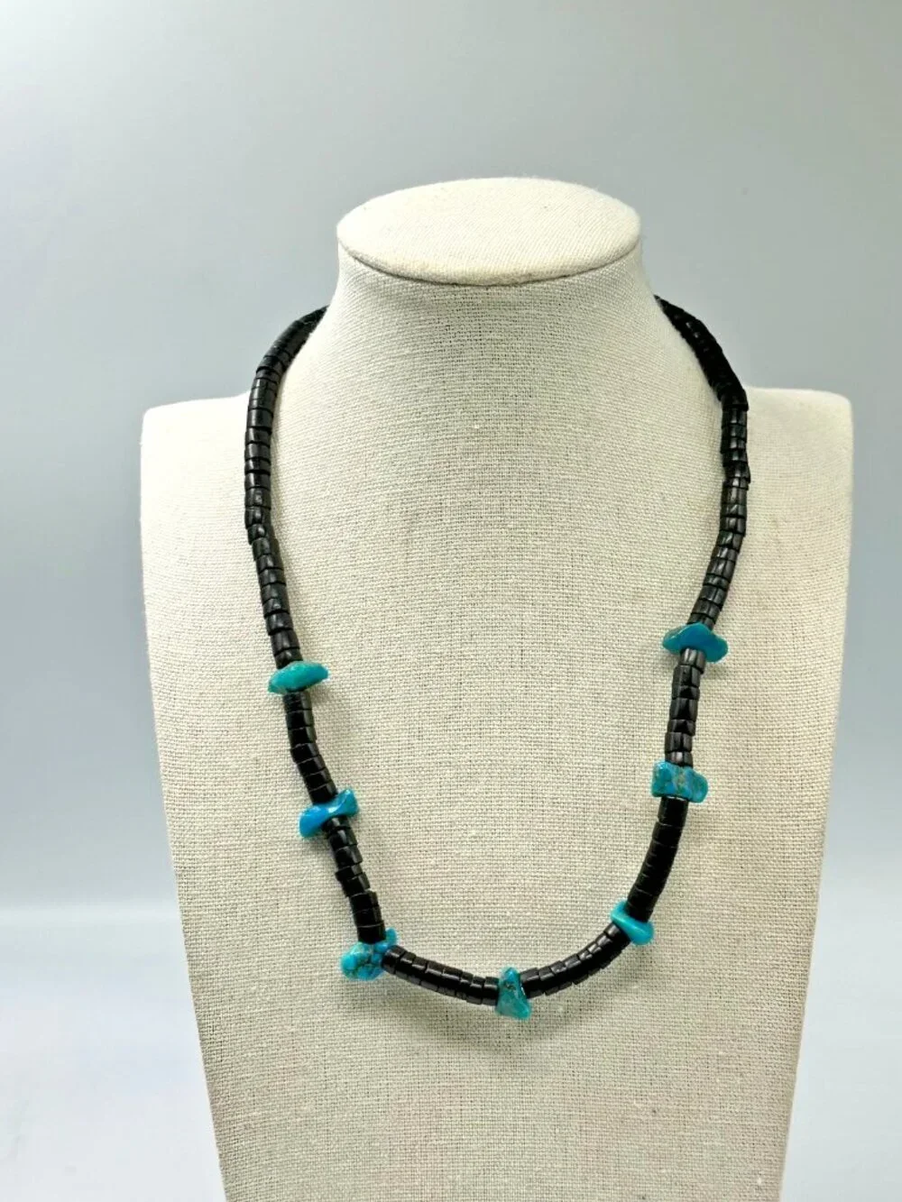 Vintage Turquoise Nugget Beaded Necklace Men Black Heishi Beads Barrel Clasp